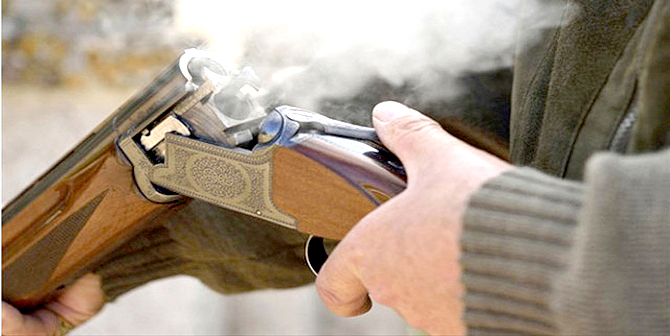 Sason’da silahla oyun can aldı