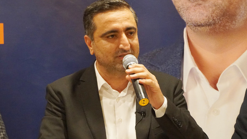 ‘Kürtçe’ye sahip çıkmalıyız’