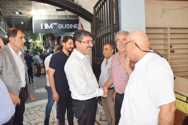 Nasıroğlu esnafı ziyaret etti, kurum denetledi