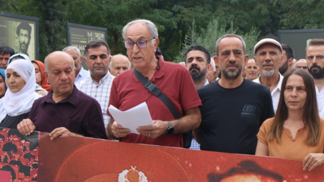 12 Eylül darbesini kınadılar