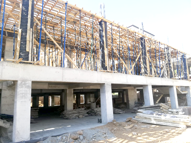 Sason’da 3 bin kişilik cami inşaatı sürüyor