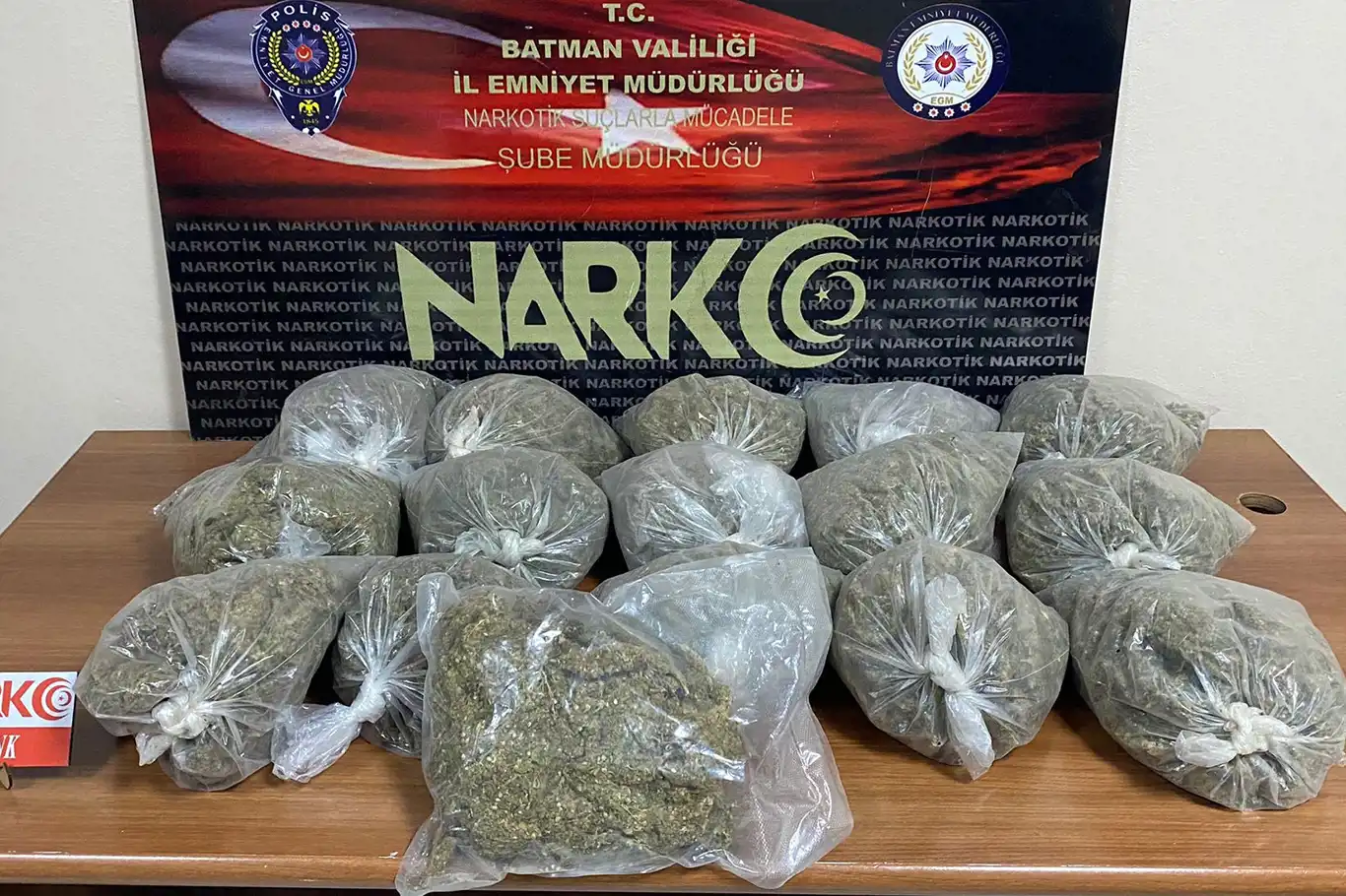 Batmanda 8 kilo uyuşturucu yakalandı