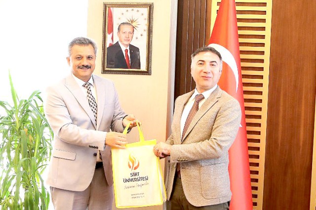 Rektör Demir Siirt Üniversitesi Rektörünü ziyaret etti