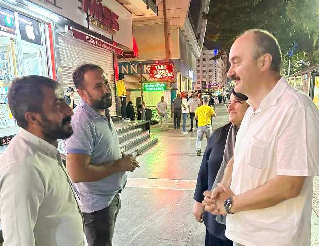 Vali’den esnafa ziyaret, Gaziler gününe kutlama