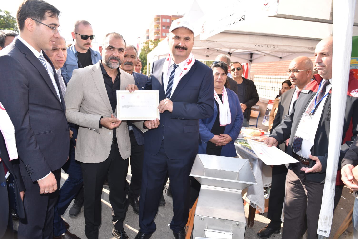 Gercüş bağ bozumu ve Gastronomi festivaline ev sahipliği yaptı