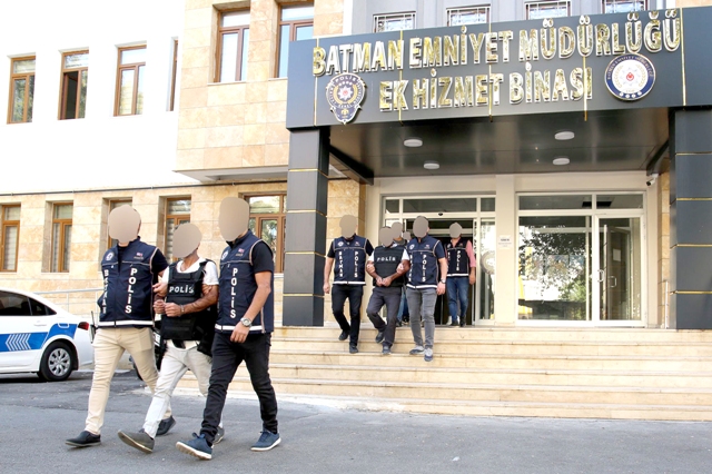 Hastane önündeki cinayete 3 tutuklama