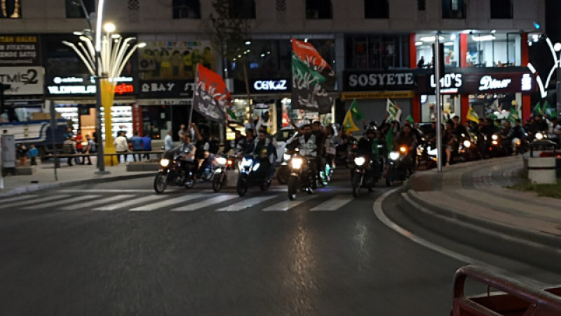 Filistin’e destek konvoyuna yoğun ilgi 