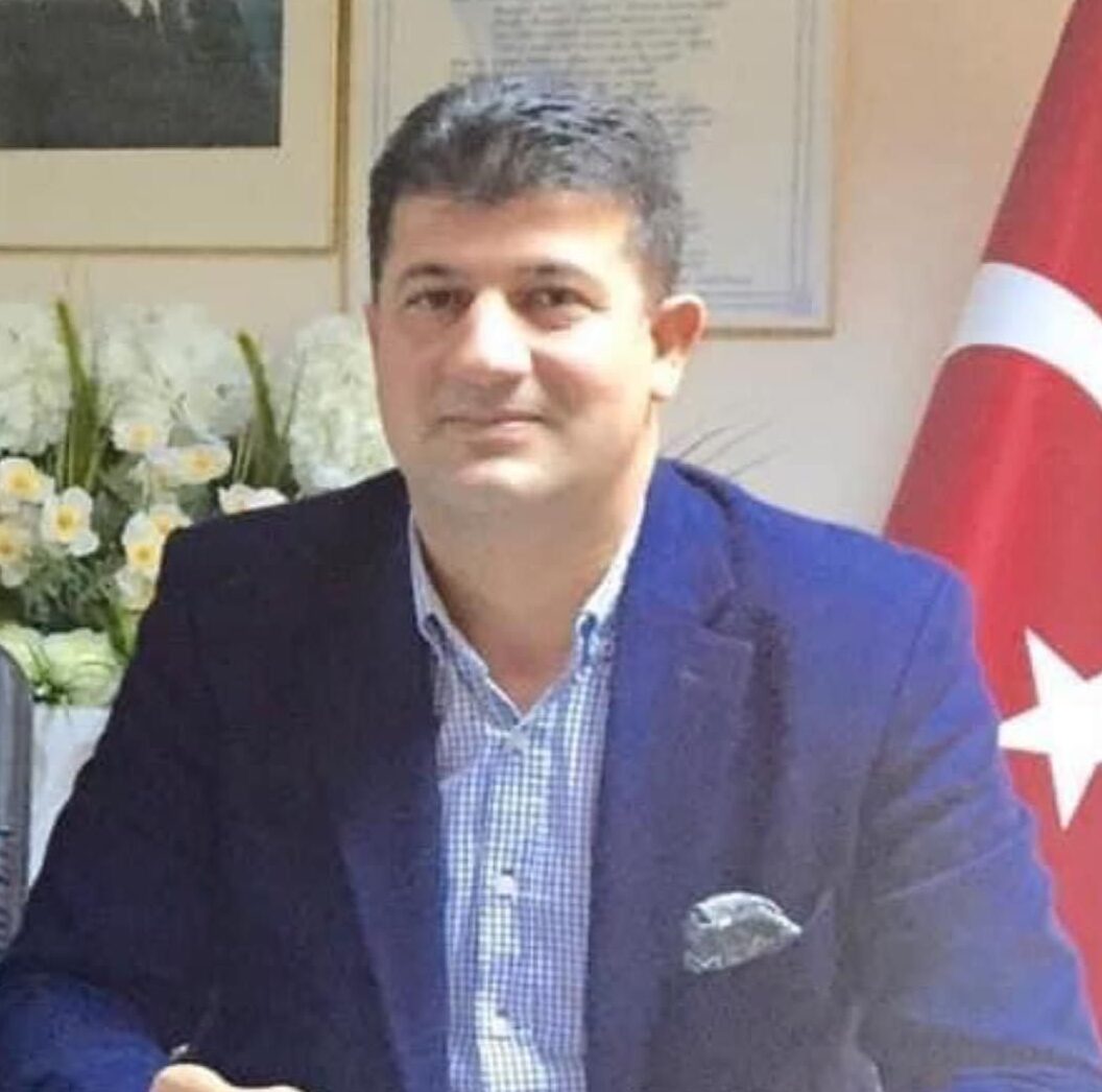 İŞ İNSANI VE DENEYİMLİ SİYASETÇİ ÇITANAK ADAY ADAYLIĞI BAŞVURUSUNU YAPTI