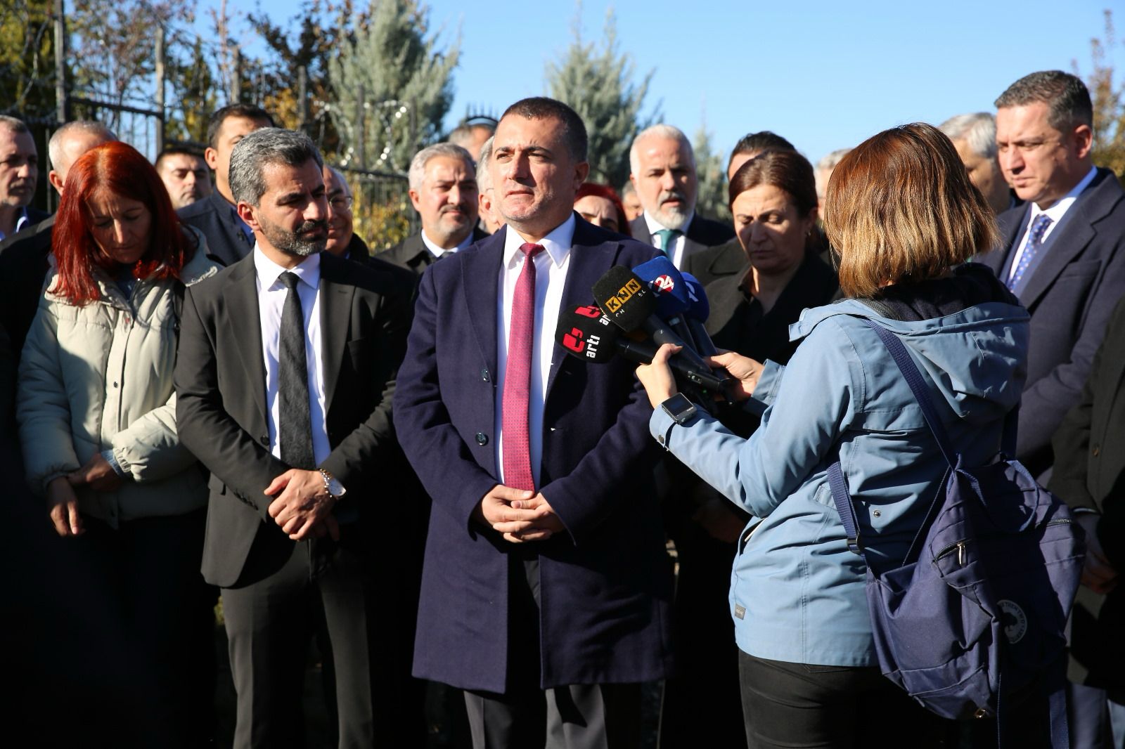 BARO AV. TAHİR ELÇİ’Yİ ANMA ETKİNLİKLERİNE KATILDI