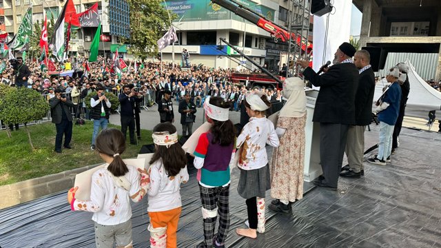 Onbinler “Aksa Tufanı”na destek için buluştu