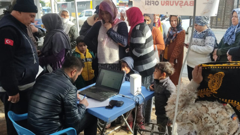 Mobil Başvuru Ofisleri sel bölgesinde çalışıyor