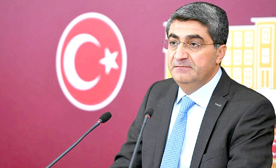 Ekmen: ‘İktidar israfa son versin’