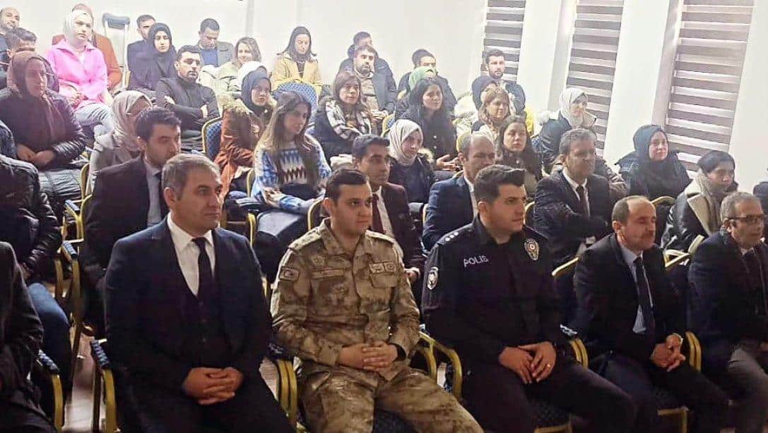 Emniyet’ten bilgilendirme toplantısı