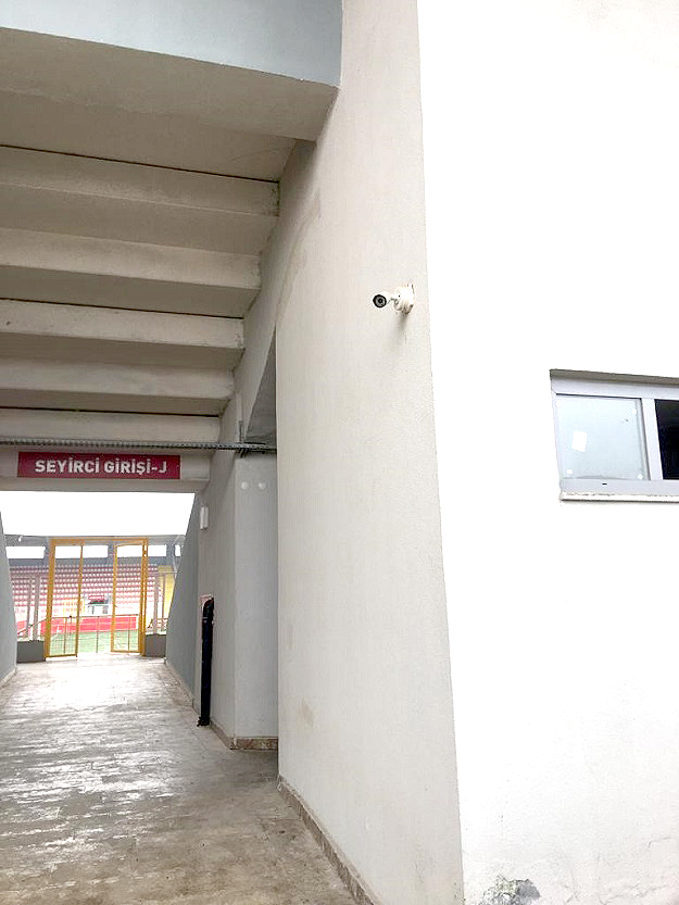 Tesisler güvenlik kamerasıyla izleniliyor