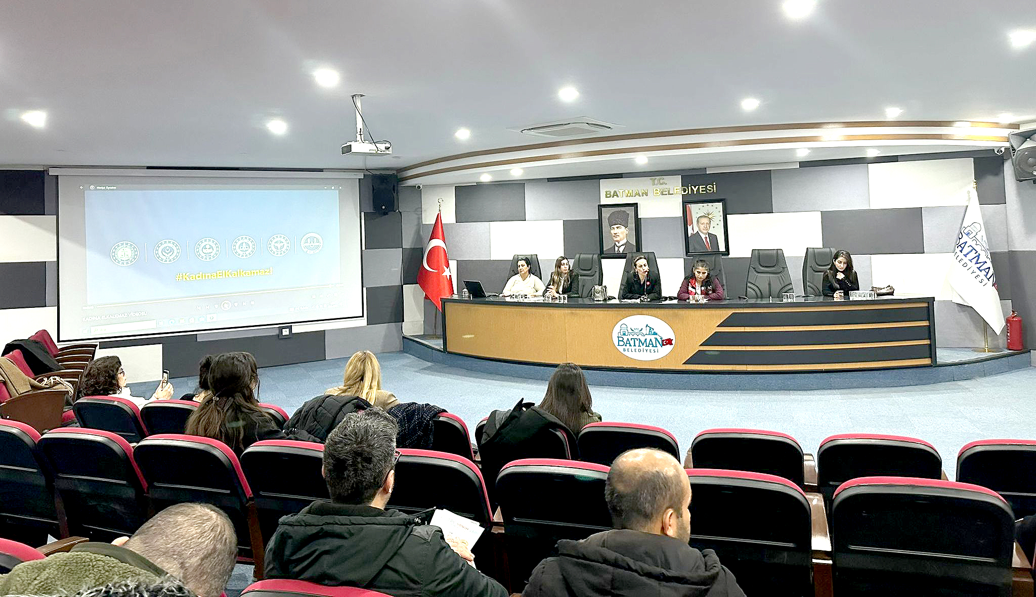 Kadına Yönelik şiddetin tüm yönleri anlatıldı