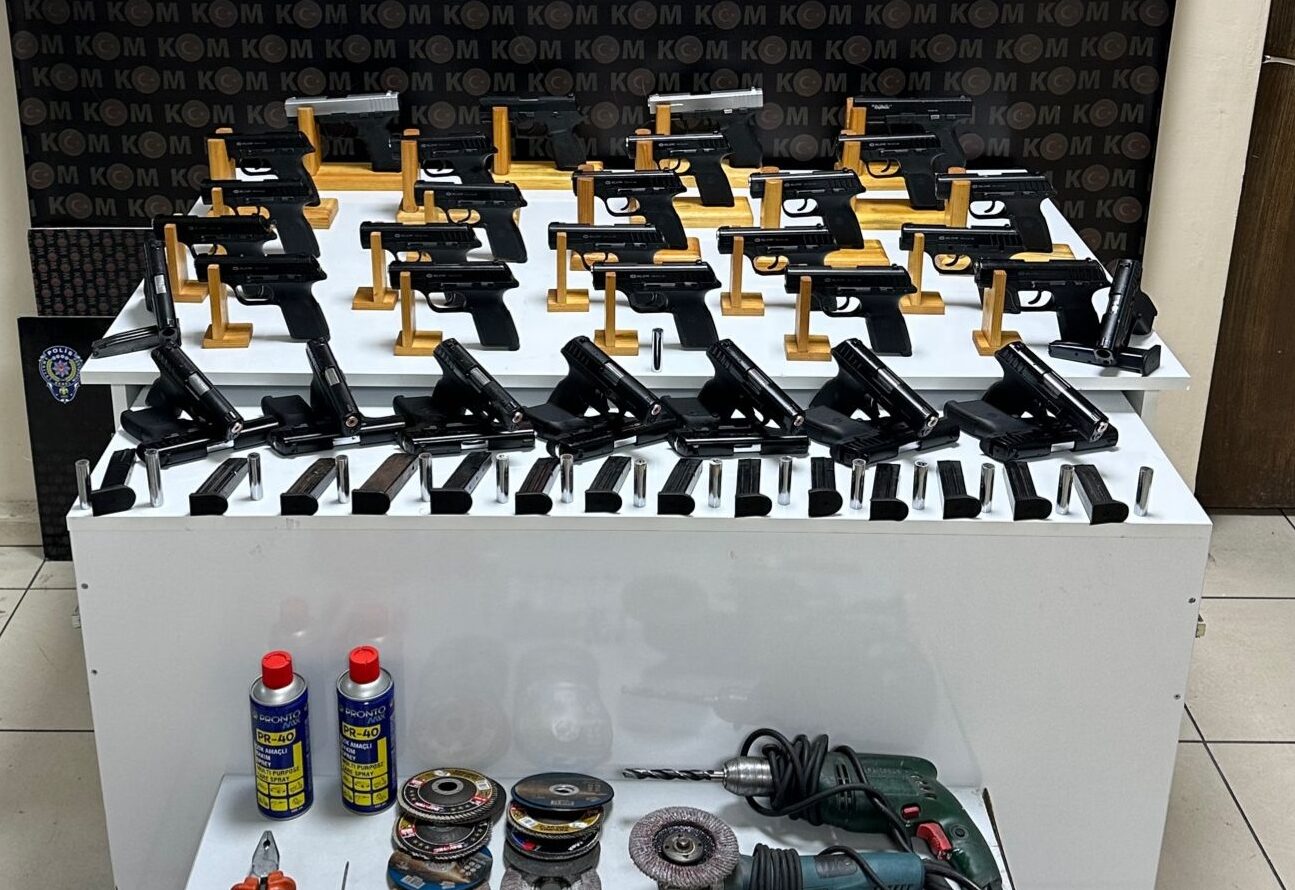 Silah kaçakçılarına operasyon