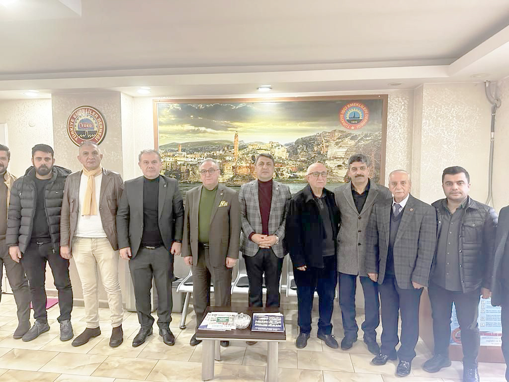 Başkan Yılmaz’dan Emeklilere ziyaret