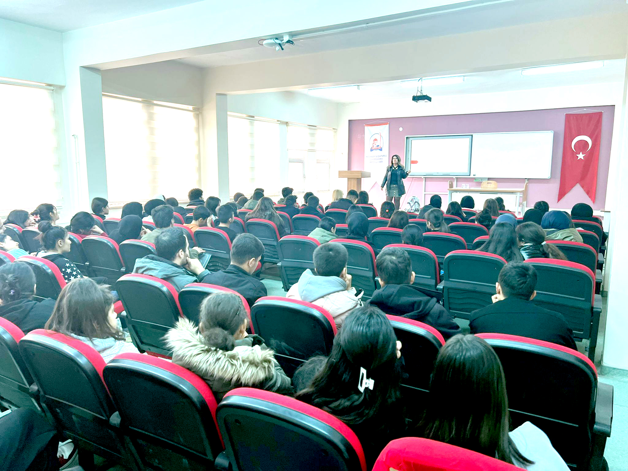 Akademisyen-Öğrenci Buluşmalarında bu hafta