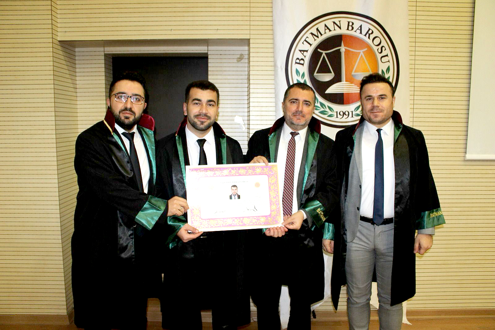 Av. Barış Avukatlık mesleğine ilk adımı attı