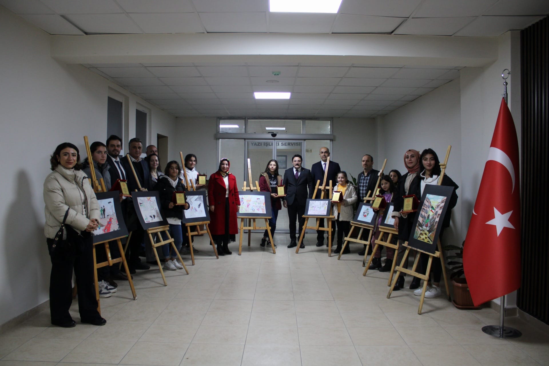 ‘Çocuk Gözüyle Filistin’ resim yarışması düzenlendi