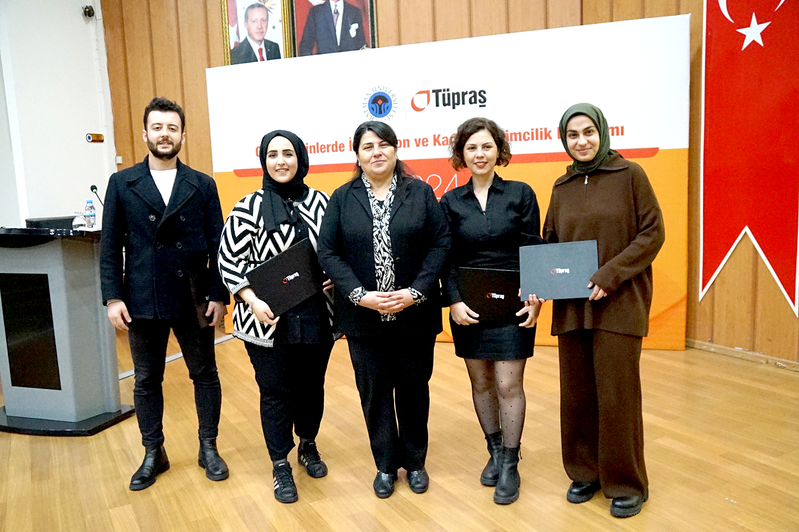 Genç Beyinlerde İnovasyon Programı İlk Mezunlarını Verdi