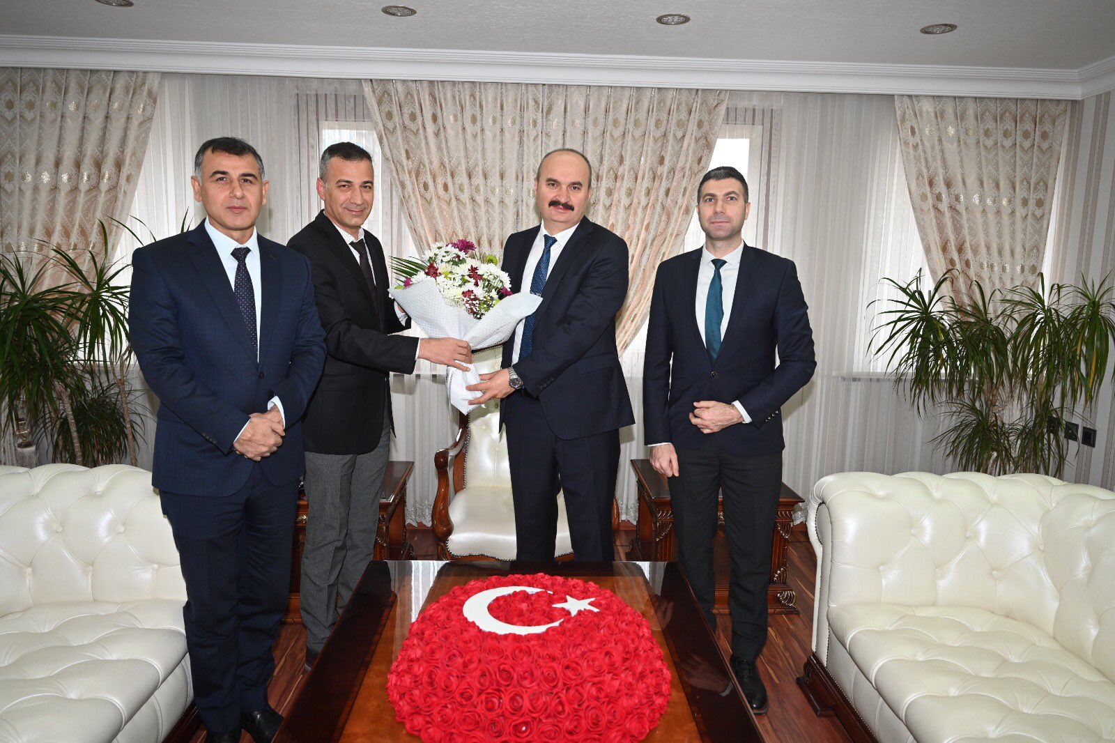 Vali Canalp’a Gümrük Günü ziyareti