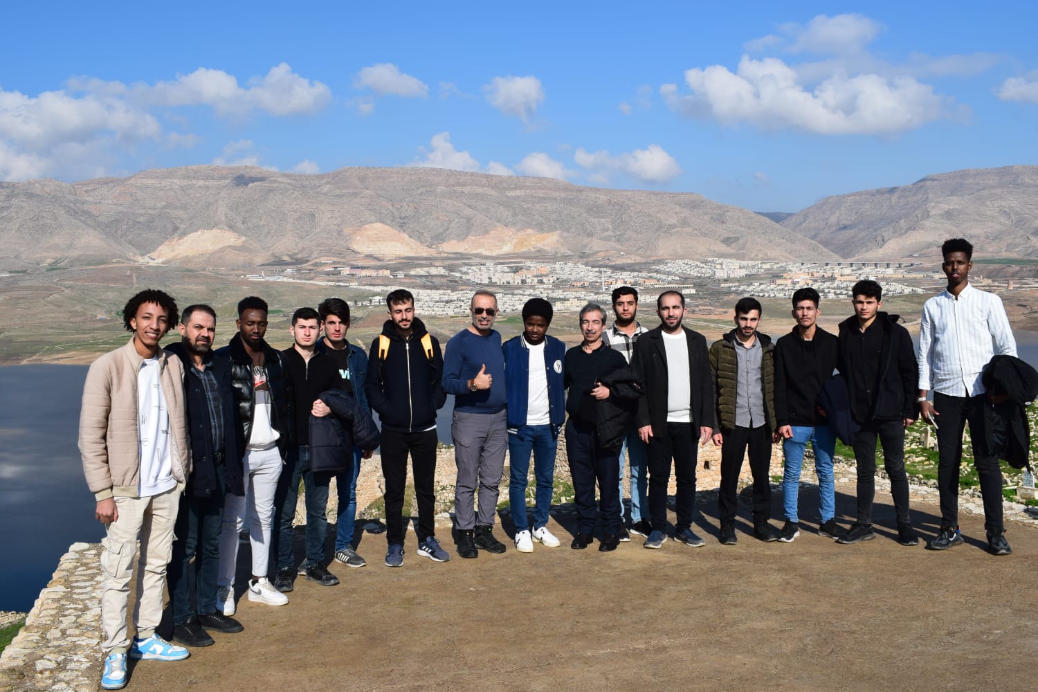 Üniversite öğrencileri Hasankeyf’i gezdi