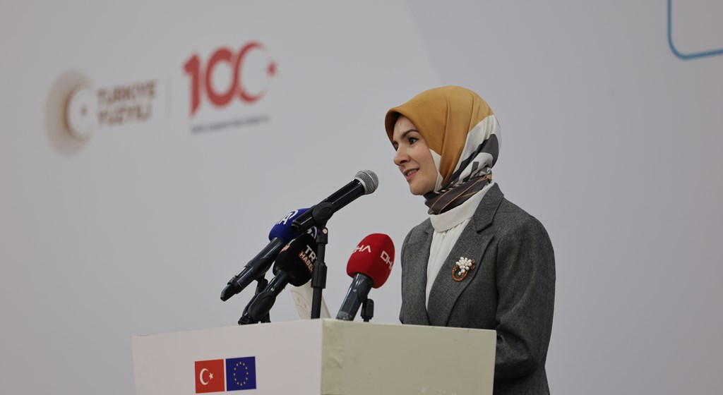 9 bin 806 çocuk koruyucu ailede