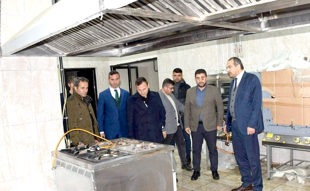 Aşçılık kursu için kurulacak mutfak atölyesinde incelemelerde bulundu