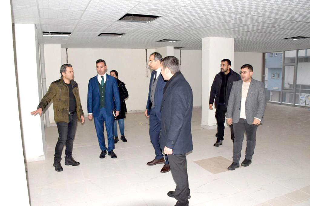 Yeni açılacak kadın kooperatifi alanında incelemelerde bulundu