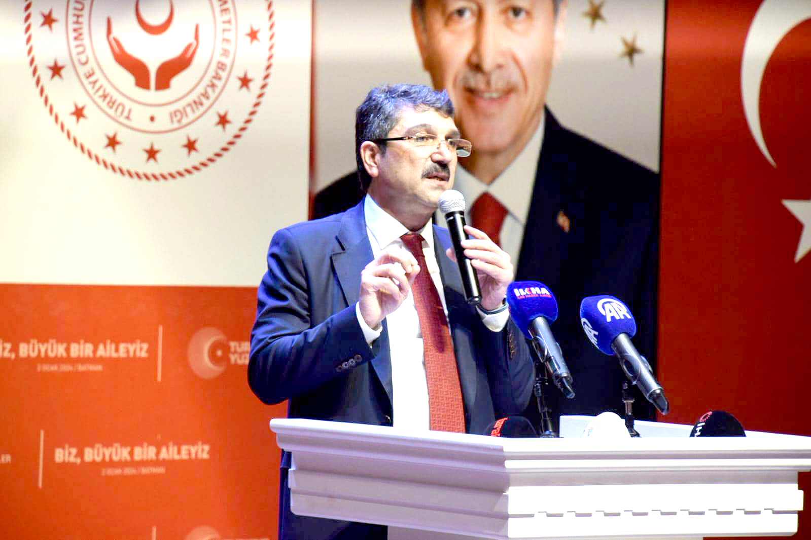 Nasıroğlu ‘Bu kenti yatırımcı dostu, üretim karargahı yapacağız’