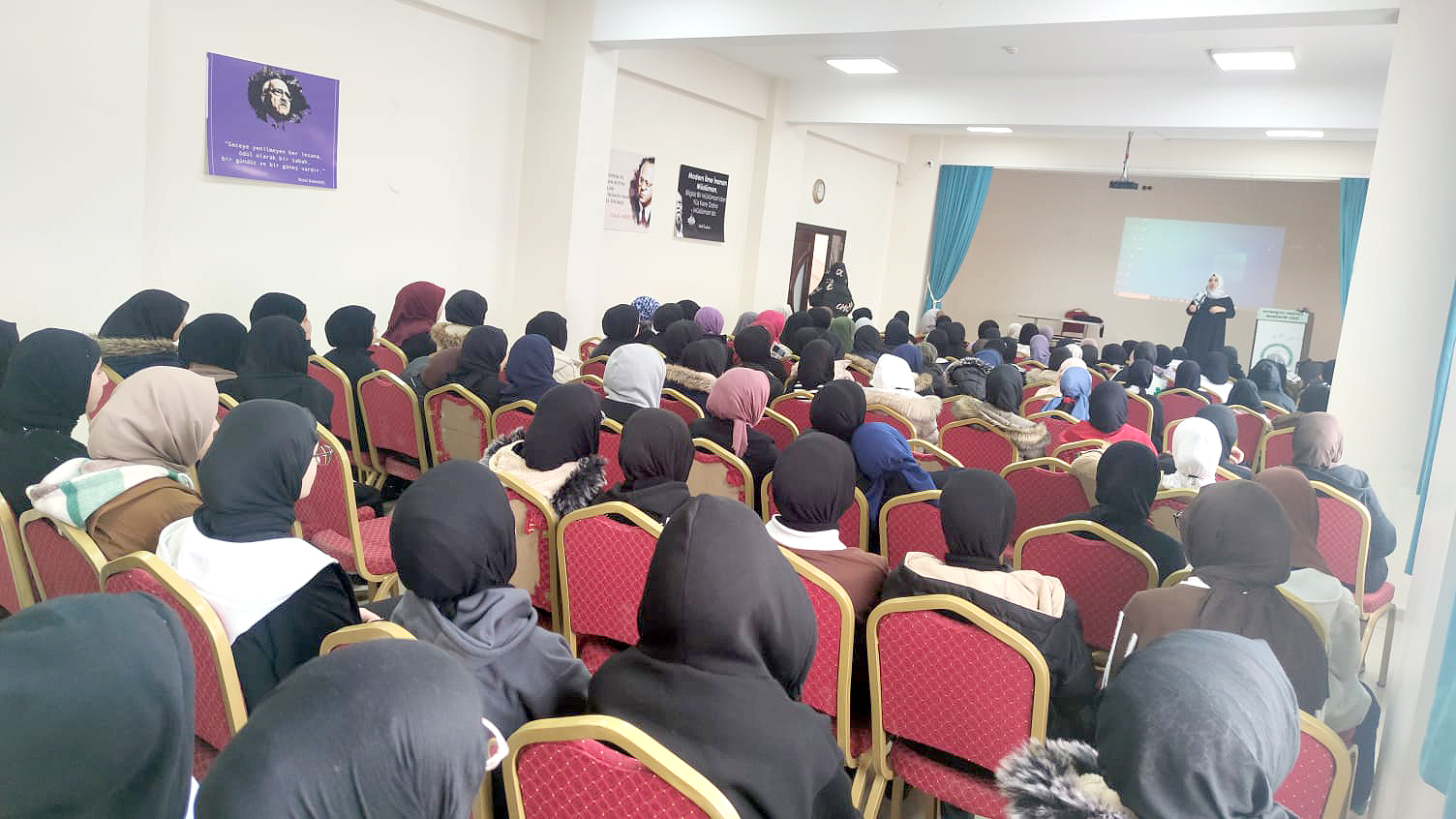 İHL öğrencilerine Mescidi Aksa konferansı