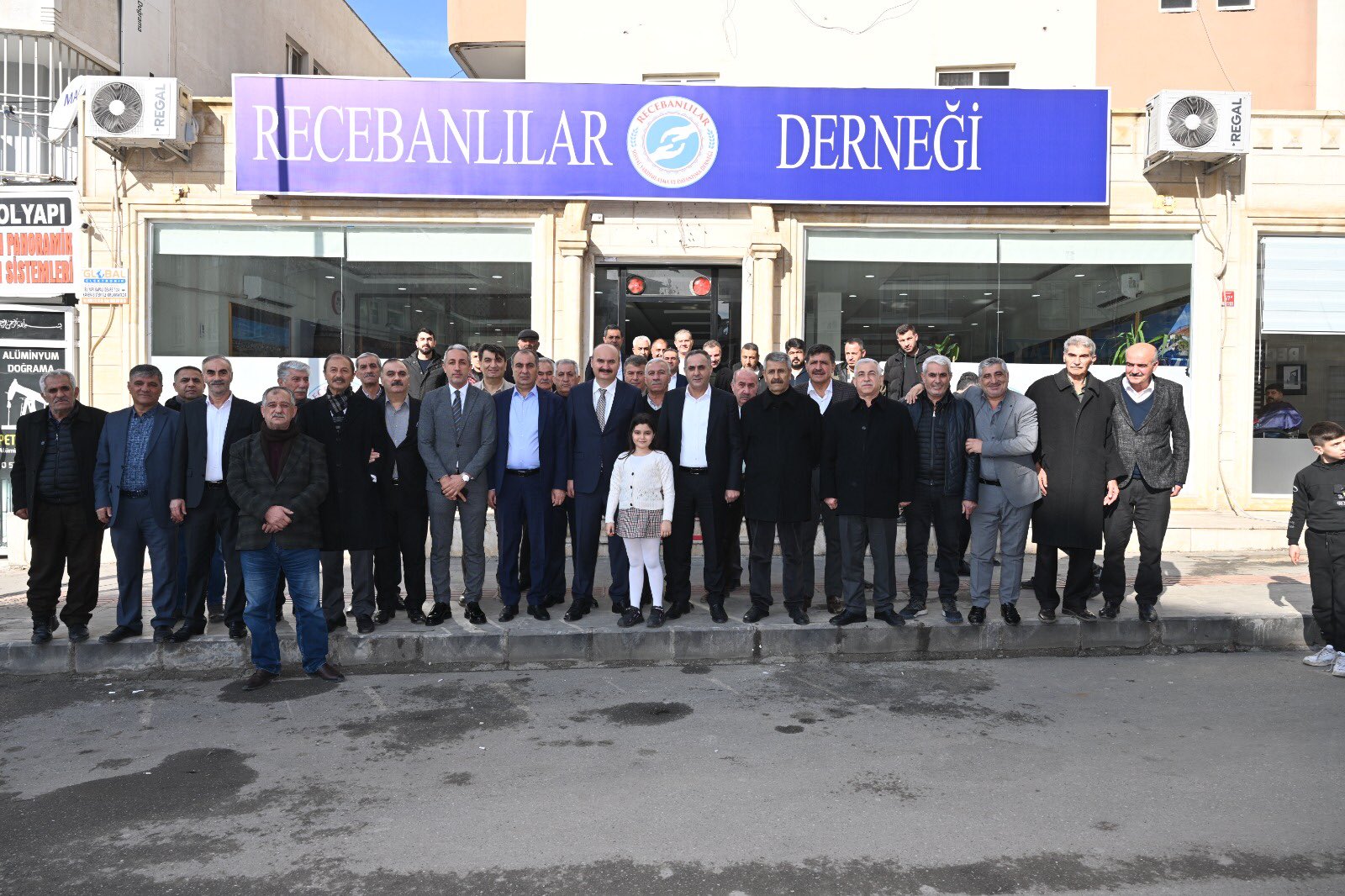 Vali Canalp’ten Recepanlılar Derneğine ziyaret