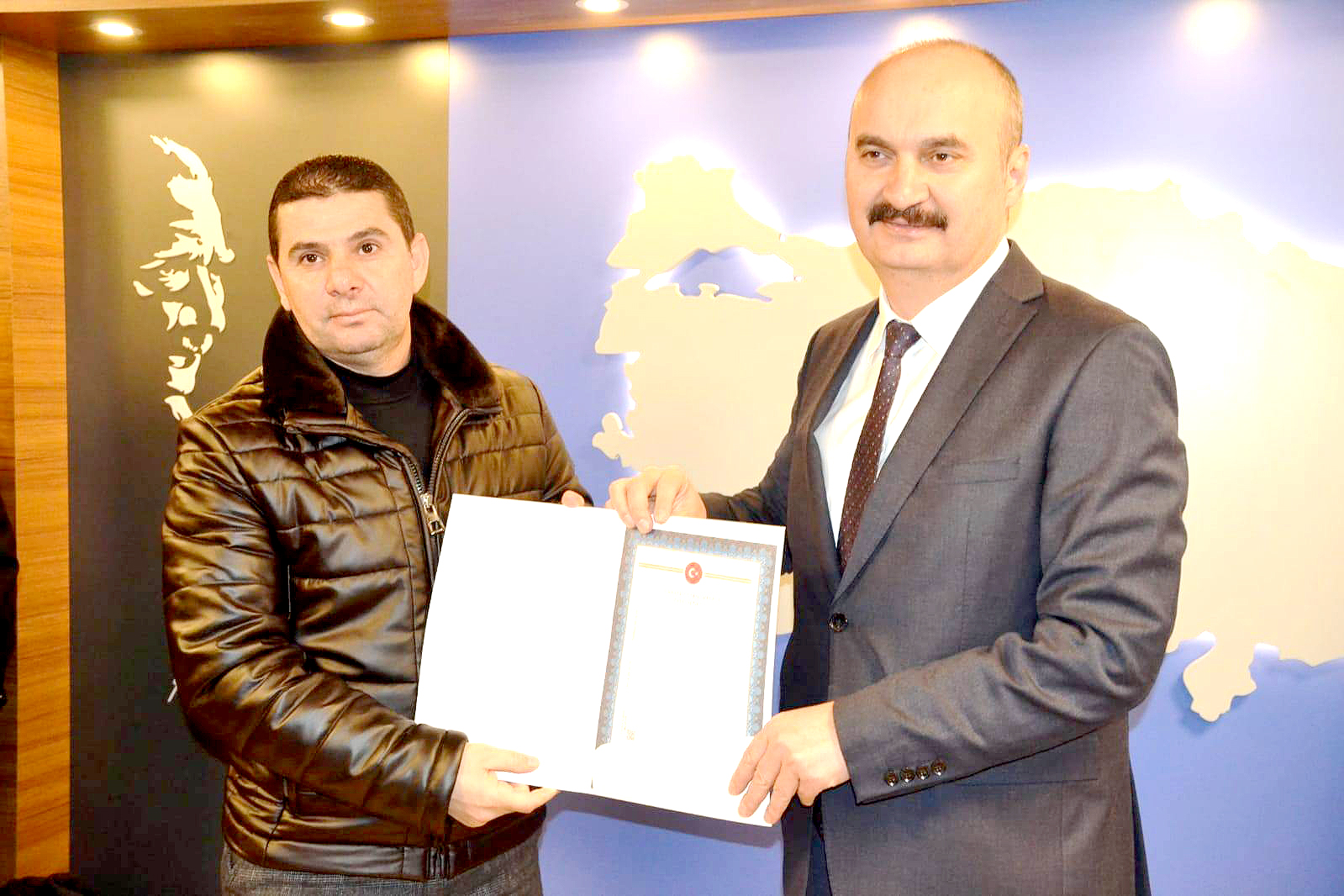 1373 taşınmaza tapu