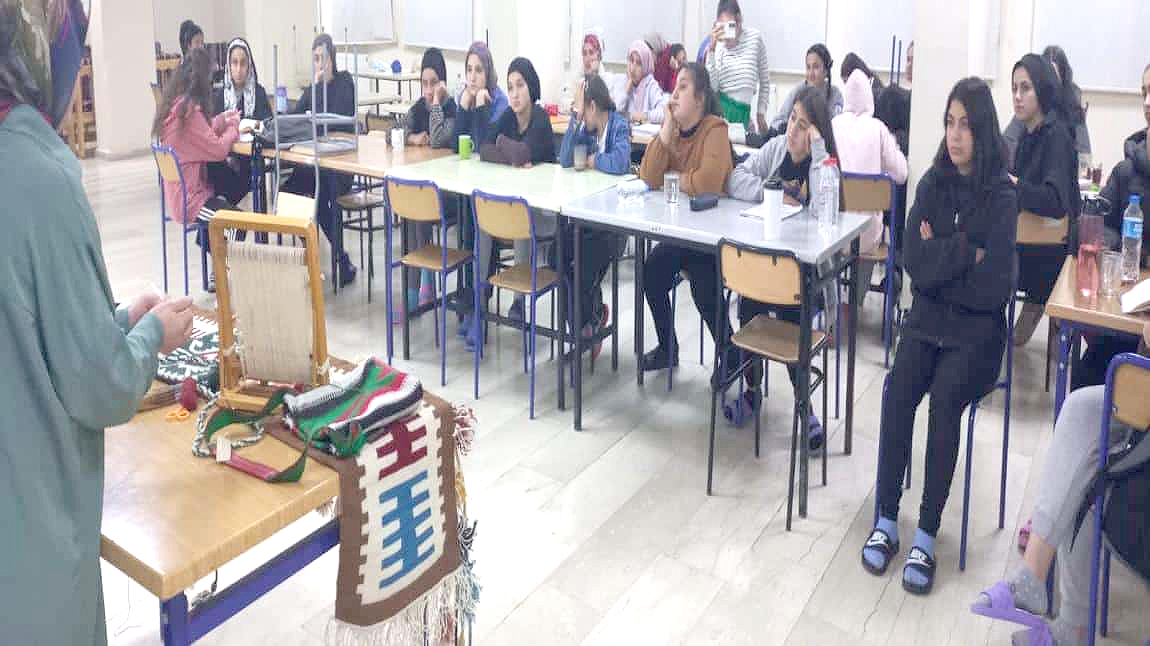 Mesleklerini Tanıttılar