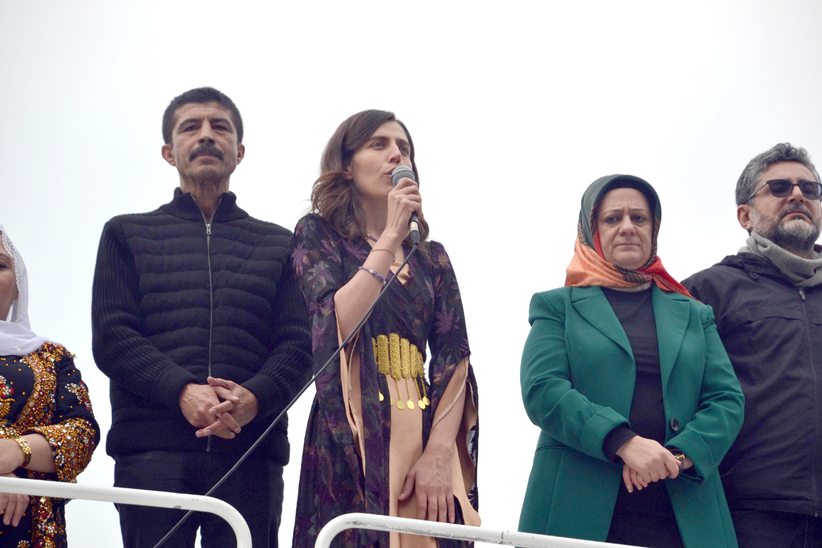 “Üç dille Belediye’yi yöneteceğiz”