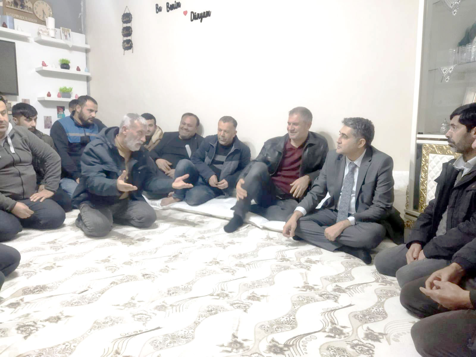 Ceylan’dan ev ziyaretleri