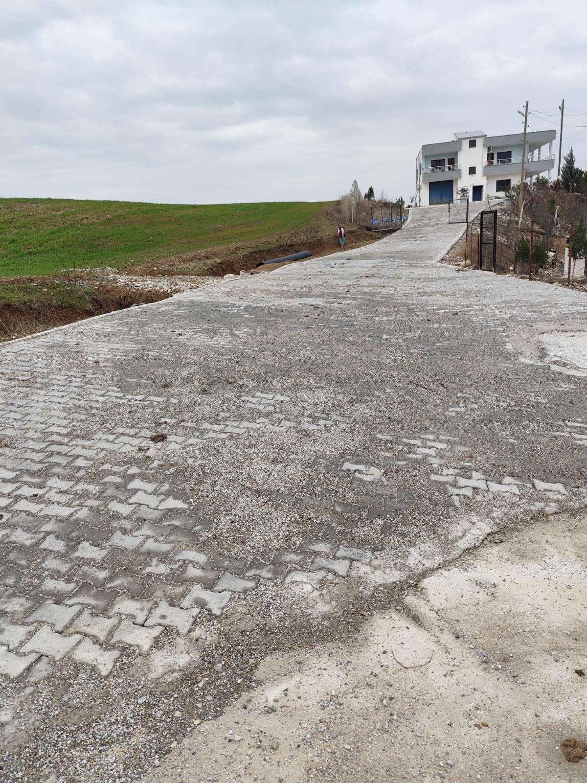 Köylülerin istekleri yerine getiriliyor