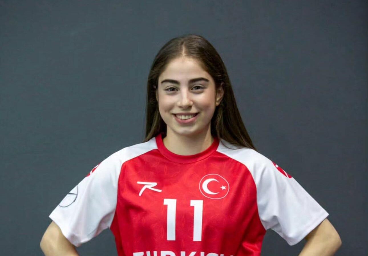 Batman’ın Milli Gururu Beyzanur