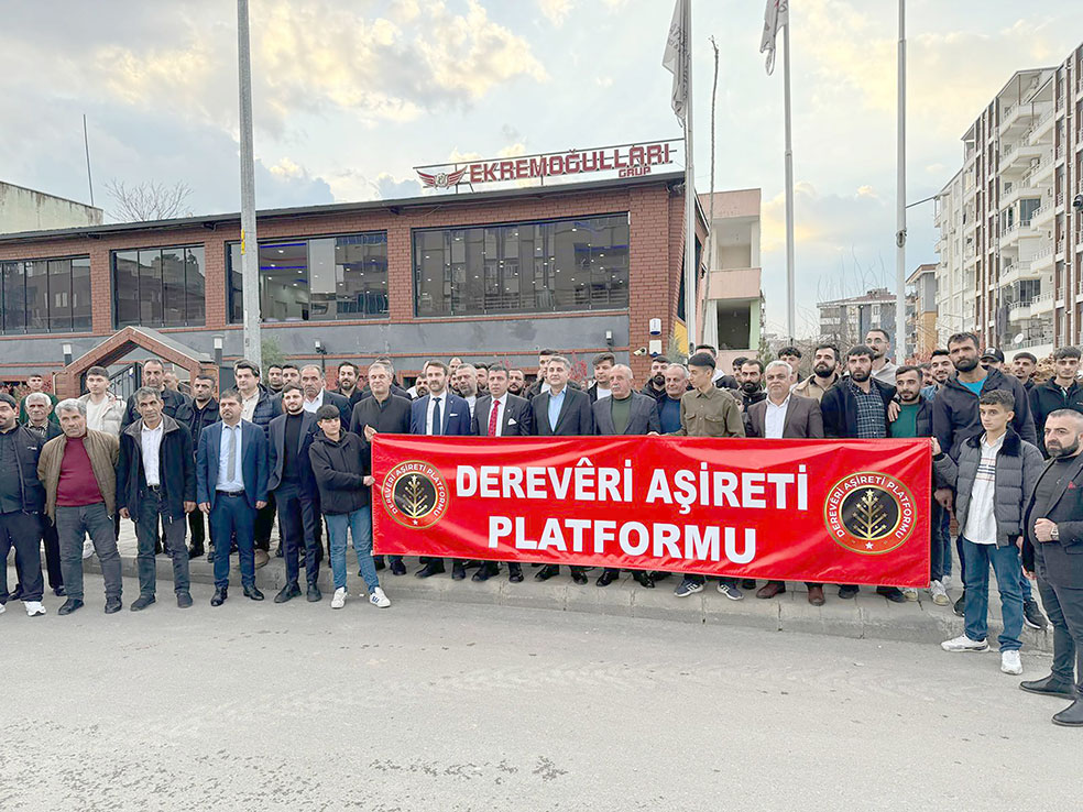 Dereveri aşireti Ak Parti’ye katıldı