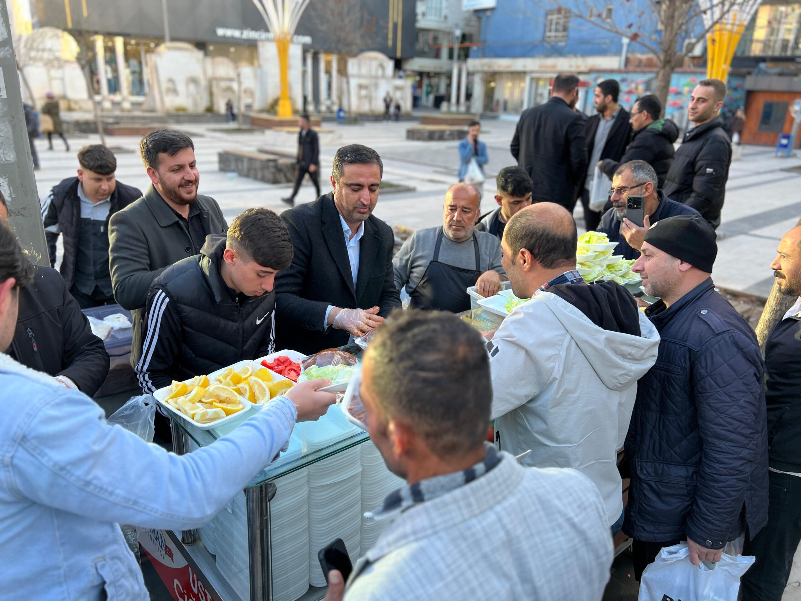 Ramanlı: “Gelin, umutları birlikte yeşertelim!”