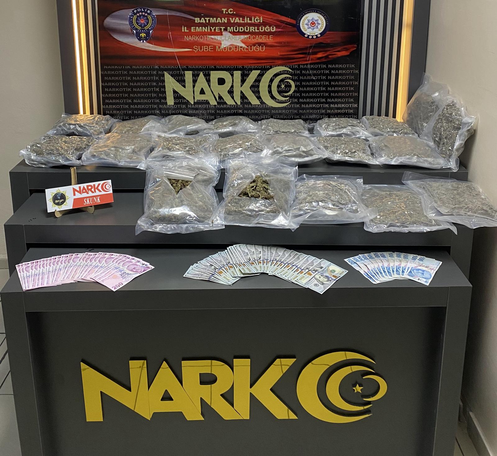 11 kilo skunk ele geçirildi