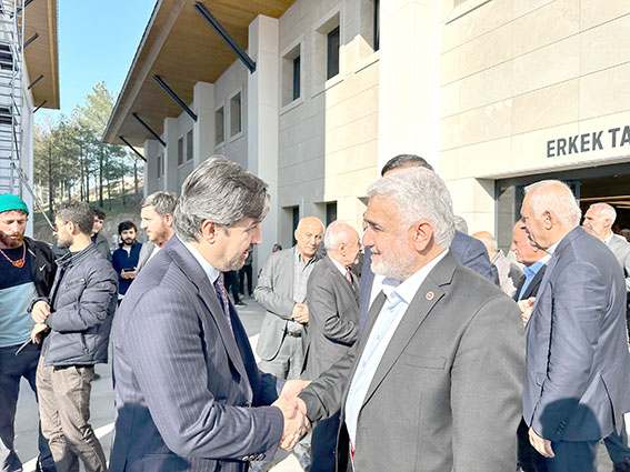 Yapıcıoğlu’ndan Hamidi ailesine taziye ziyareti