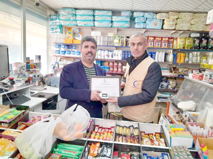 Afrika’ya 2 adet su kuyusu bağışında bulundular