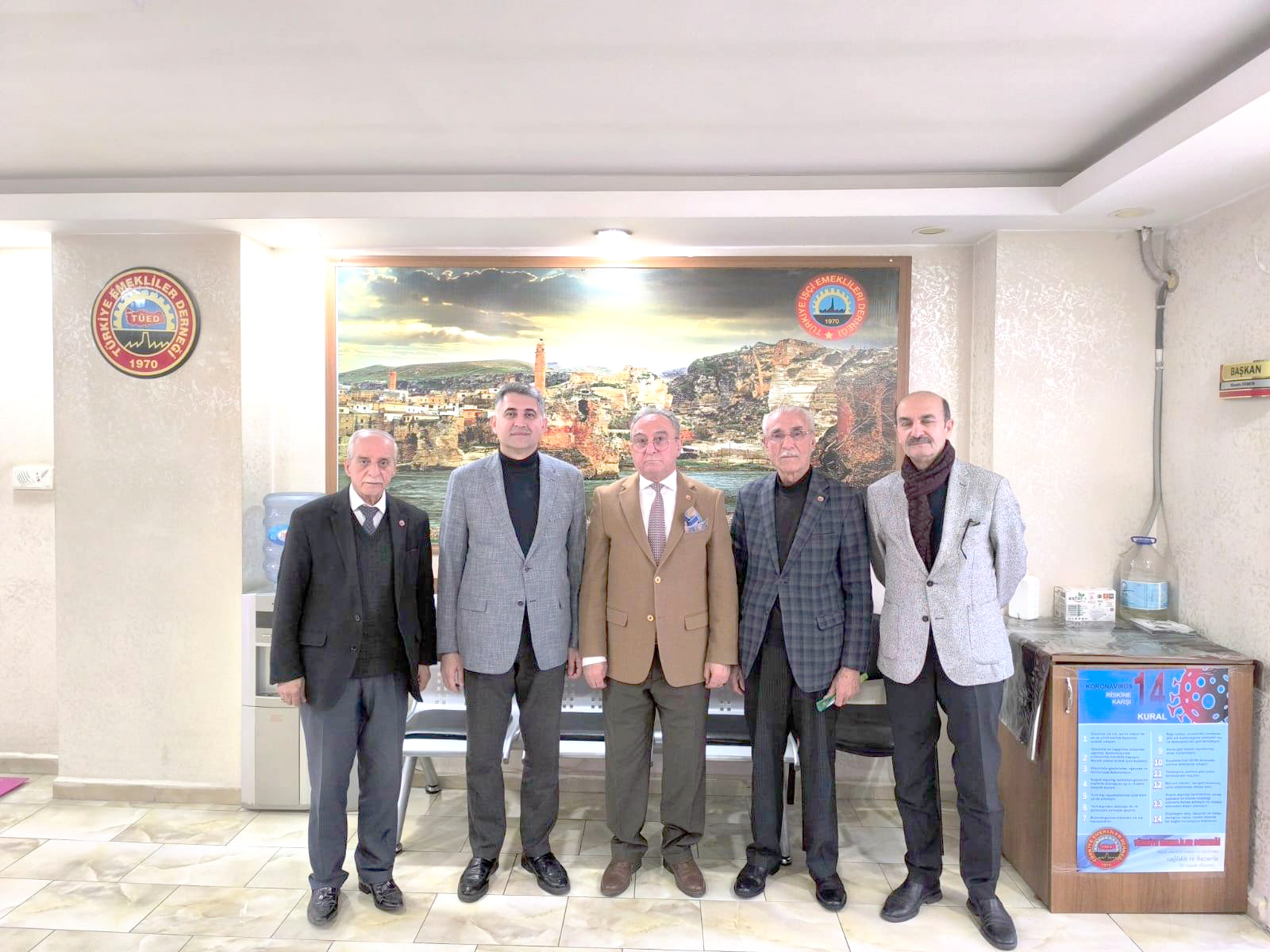 ‘Emeklilerimizin yanında olacağız’