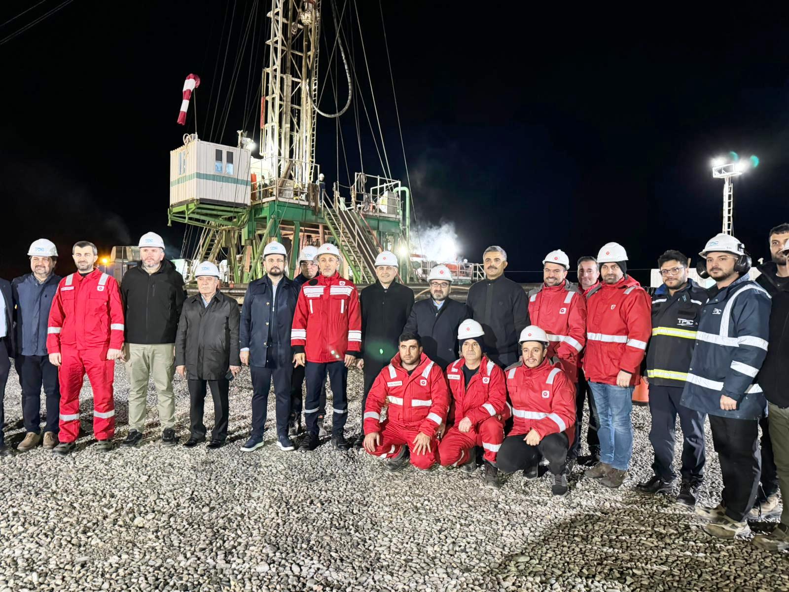 Başkan Adayı Ceylan, sahurunu işçilerle yaptı