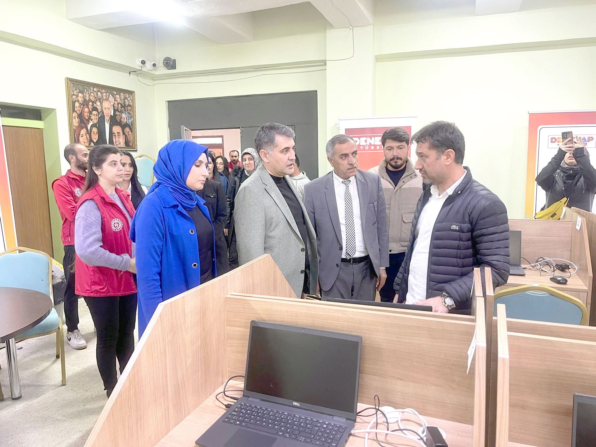 Ceylan Gençlik Merkezini ziyaret etti