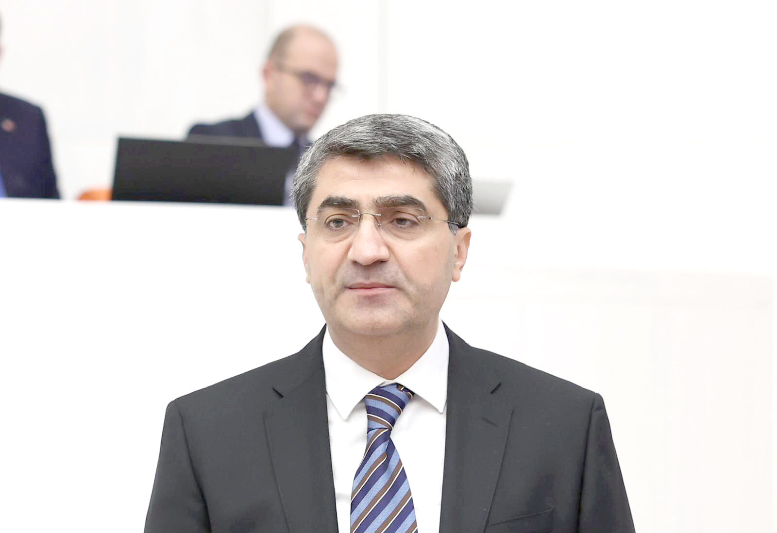 DEVA Partili Ekmen: “Kayyum siyaseti bütün bir şehrin cezalandırılmasıdır”