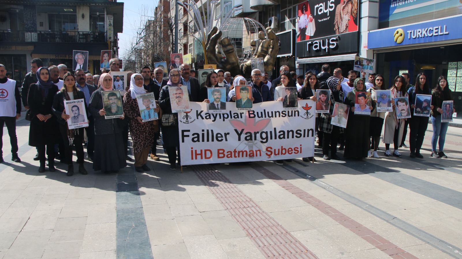 Kayıp yakınları 622. haftada bir araya geldi