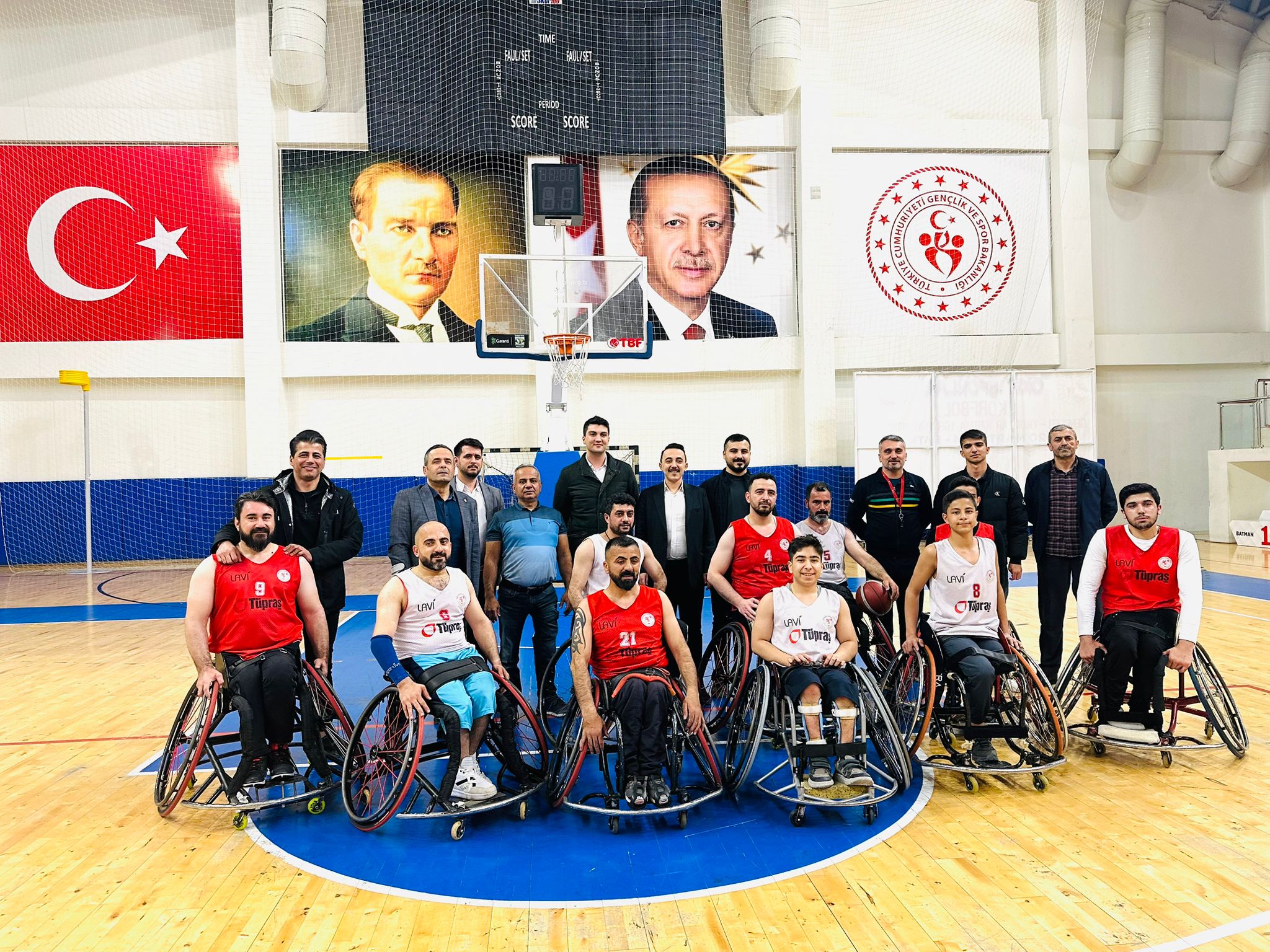 Nasıroğlu Ailesinden  Basketçilere Prim Sözü